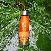 Load image into Gallery viewer, Fruit Infuser Water Bottle