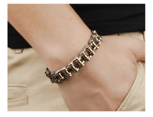 Load image into Gallery viewer, Cool Stainless Steel Biker Chain Bracelet for Men