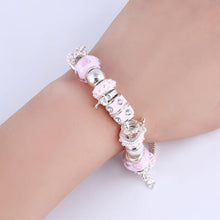 Load image into Gallery viewer, Charming Crystal Bracelet