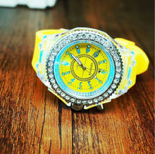 Load image into Gallery viewer, 7-COLOR LUMINOUS LED FLASH UNISEX WATCH