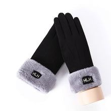 Load image into Gallery viewer, Noble™ Cashmere Touch Screen Gloves with Double Thick Plush