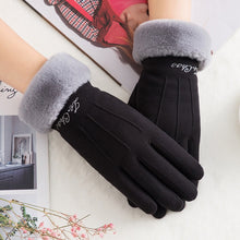 Load image into Gallery viewer, Noble™ Cashmere Touch Screen Gloves with Double Thick Plush