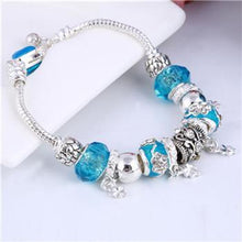 Load image into Gallery viewer, Charming Crystal Bracelet