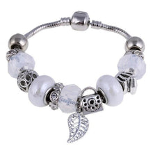 Load image into Gallery viewer, Charming Crystal Bracelet