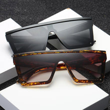 Load image into Gallery viewer, Onepiece Sharp Oversized Square Sunglasses
