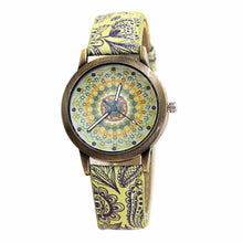 Load image into Gallery viewer, Flower Leather Quartz Wristwatch
