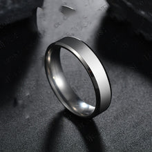 Load image into Gallery viewer, Smooth One-Piece Titanium Steel Unisex Ring
