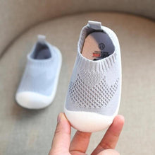 Load image into Gallery viewer, &#39;Booney&#39; Mesh Comfort Toddler Sport Sneaker

